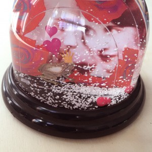 snowglobe-love-twenties
